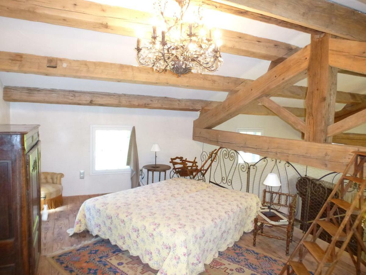 Residence A Merula Calvi  Eksteriør bilde